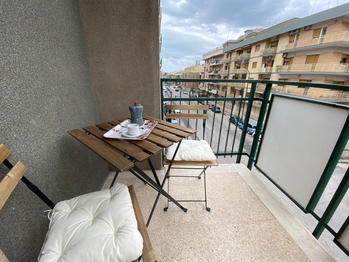Relax In Taranto Lejlighed Eksteriør billede